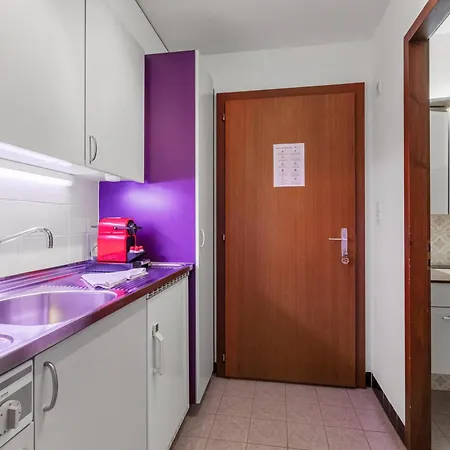 Chaleureux Avec Terrasse Apartment *