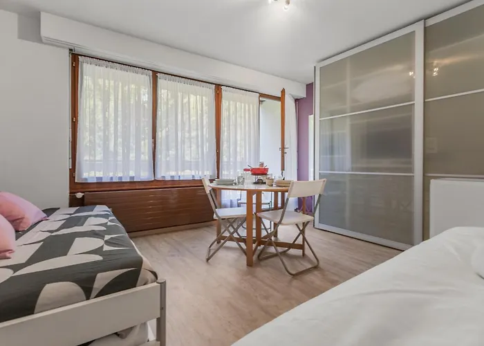 Chaleureux Avec Terrasse