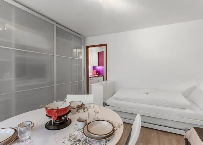 Chaleureux Avec Terrasse